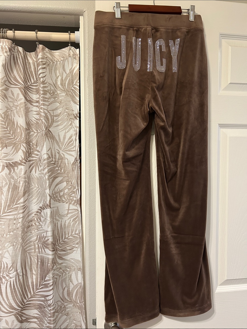 Juicy Couture Chocolate Velour Hoodie Set - Picture 5 of 7